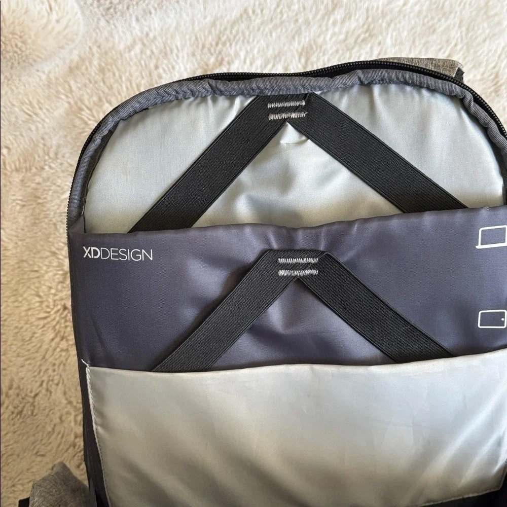 XD Design Anti-Theft Backpack heather gray black laptop bag shock proof